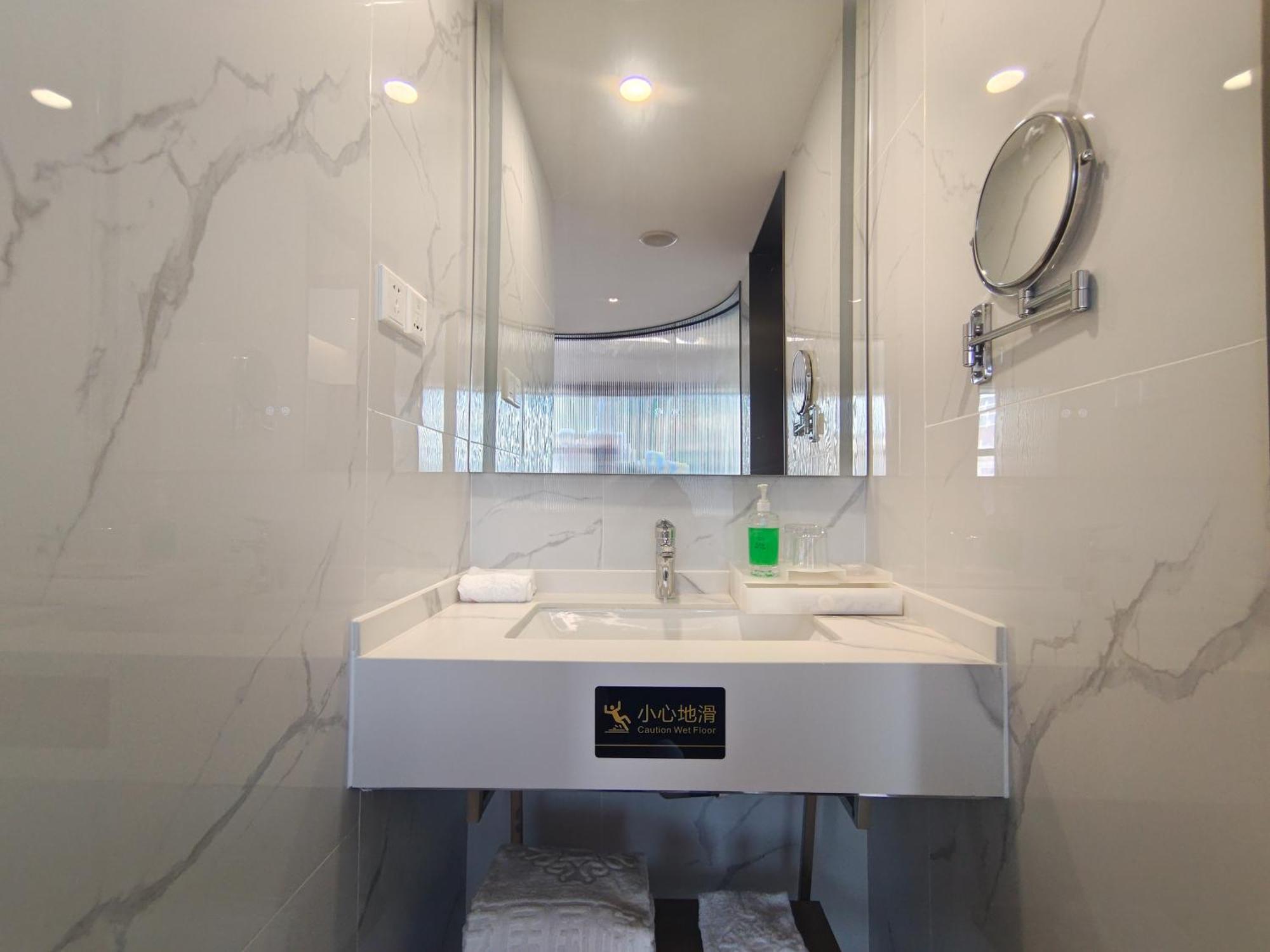 Romanjoy International Hotel Shenzhen Buitenkant foto