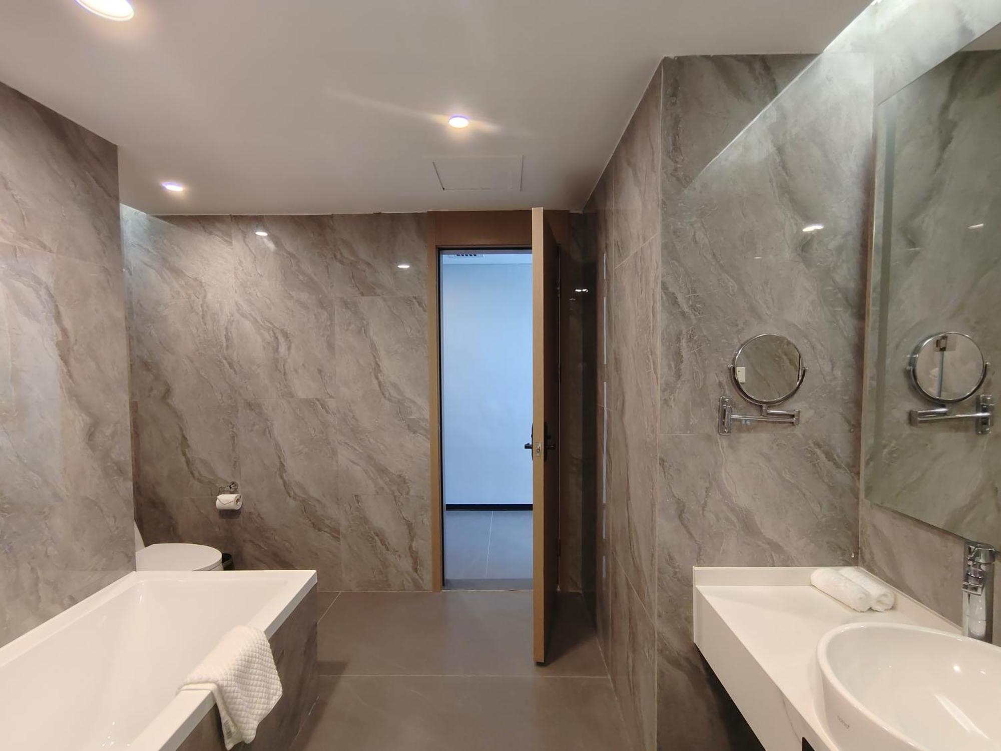 Romanjoy International Hotel Shenzhen Buitenkant foto