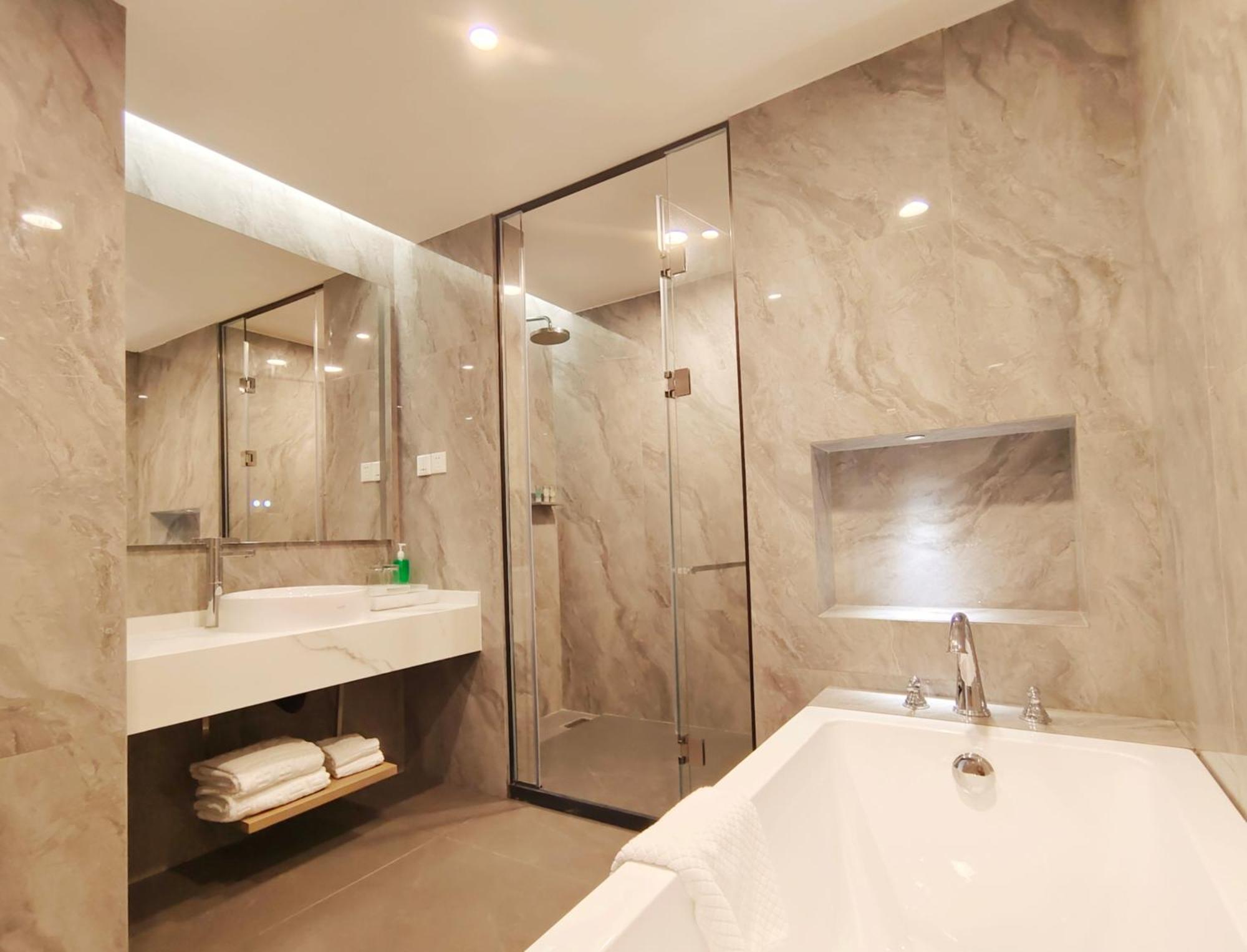 Romanjoy International Hotel Shenzhen Buitenkant foto