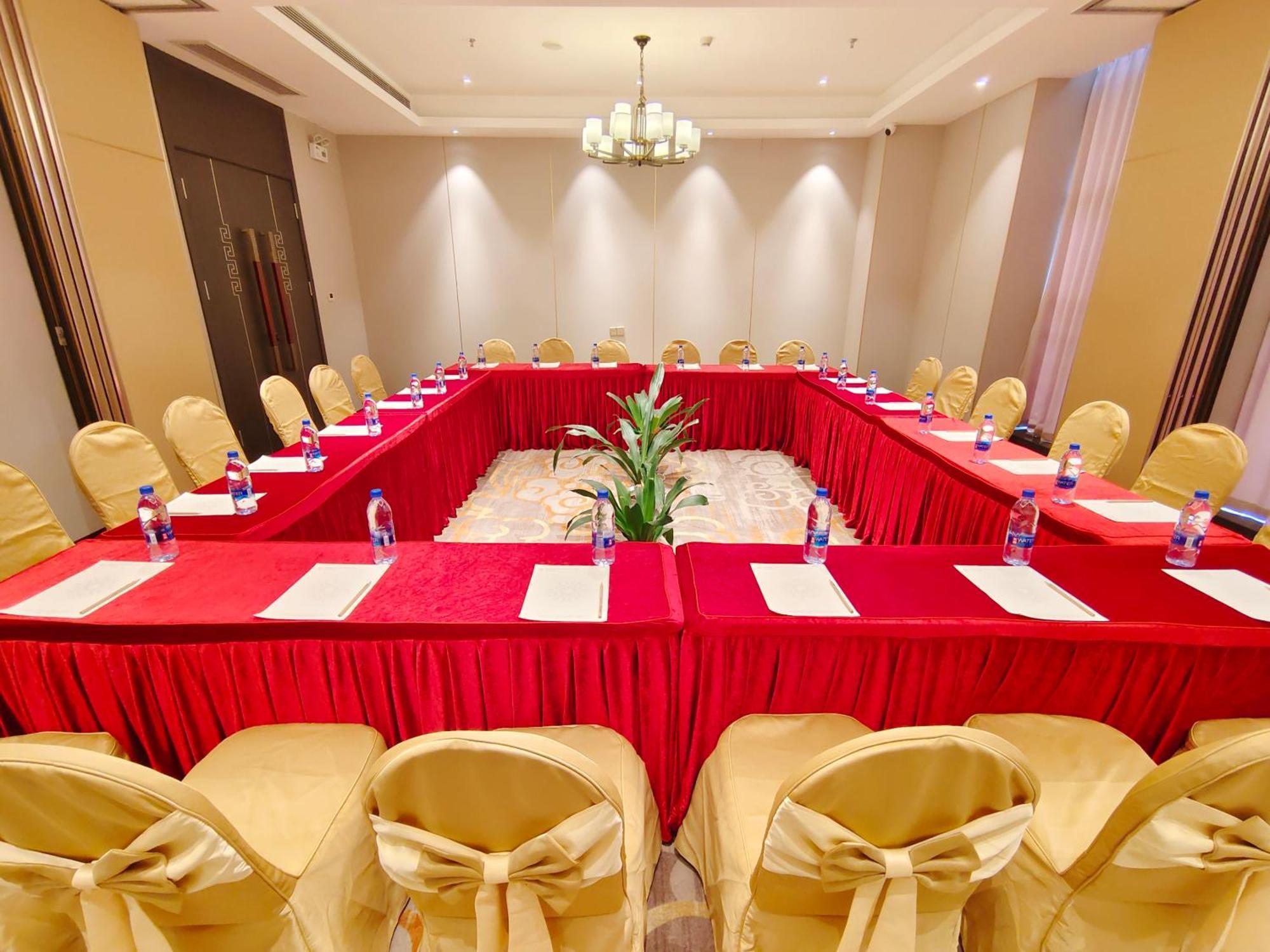 Romanjoy International Hotel Shenzhen Buitenkant foto